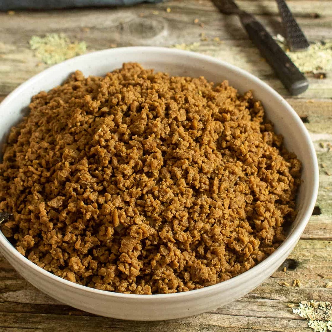 Easy Vegan Sausage Crumbles