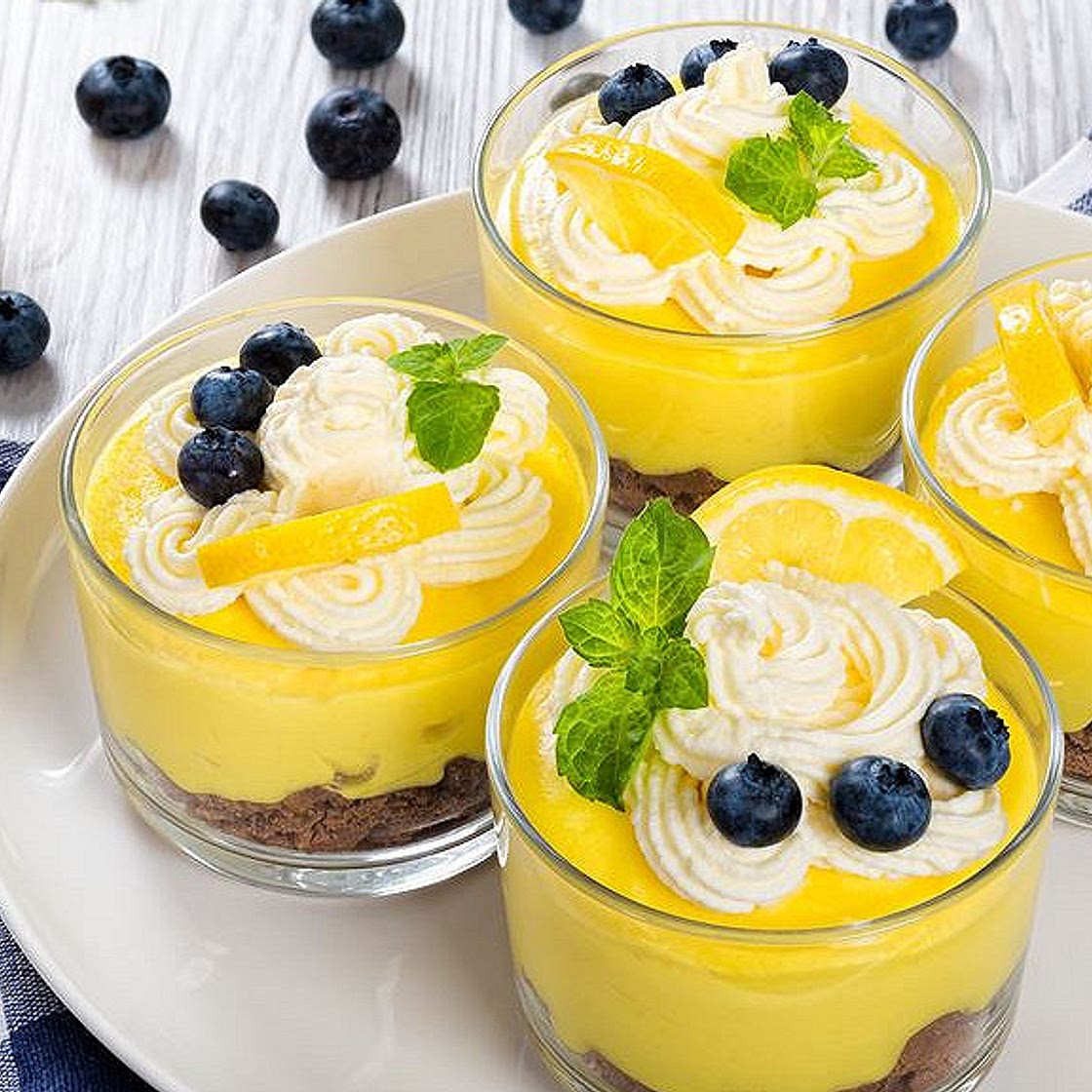 Verrines de lemon curd aux cookies