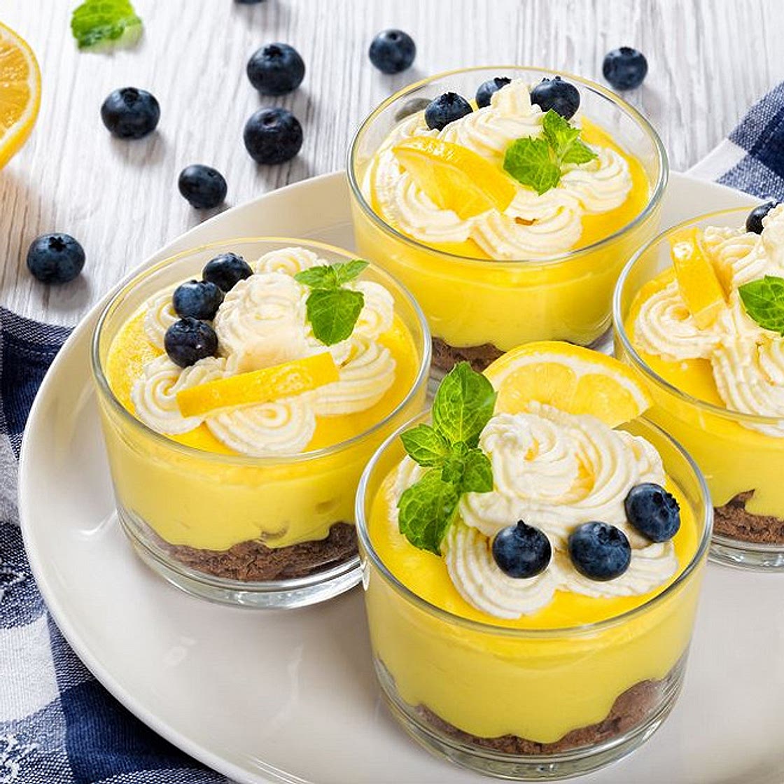 Verrines de lemon curd aux cookies