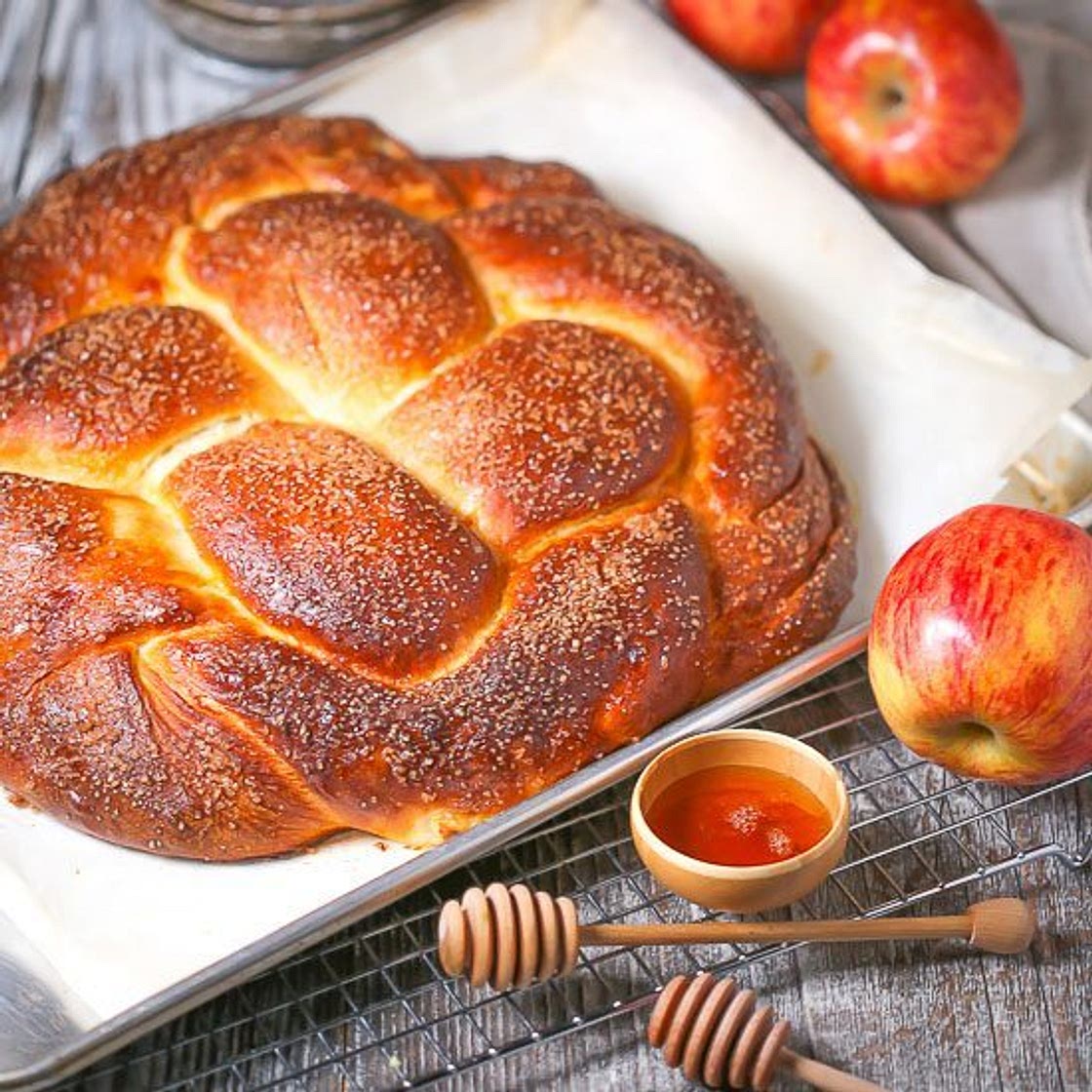 Apple Challah