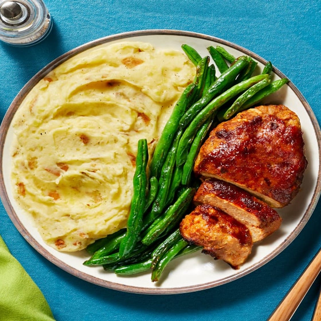 BBQ Pork & Apple Meatloaves with Garlic Mashed Potatoes & Roasted Green Beans