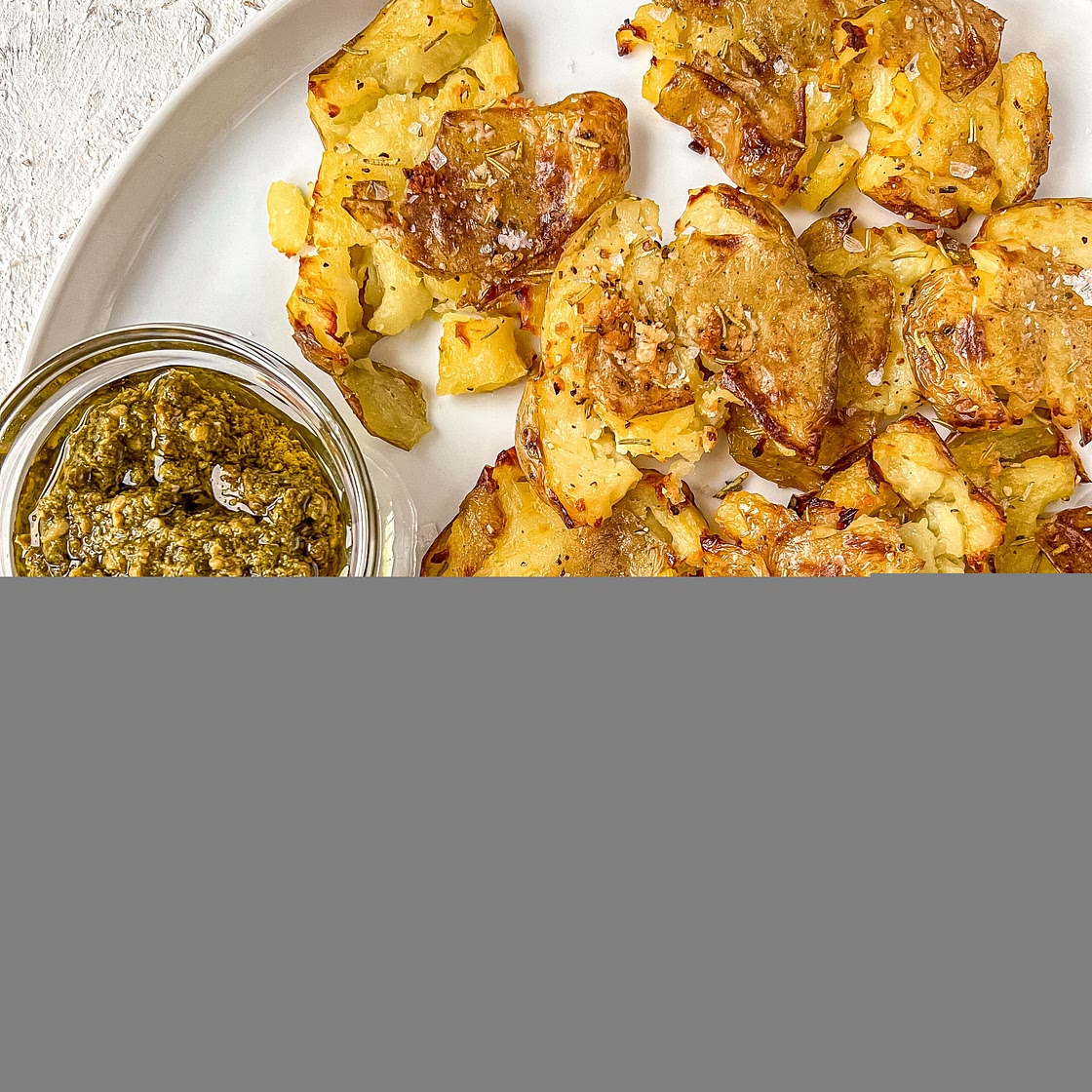 Crispy Garlic Potatoes