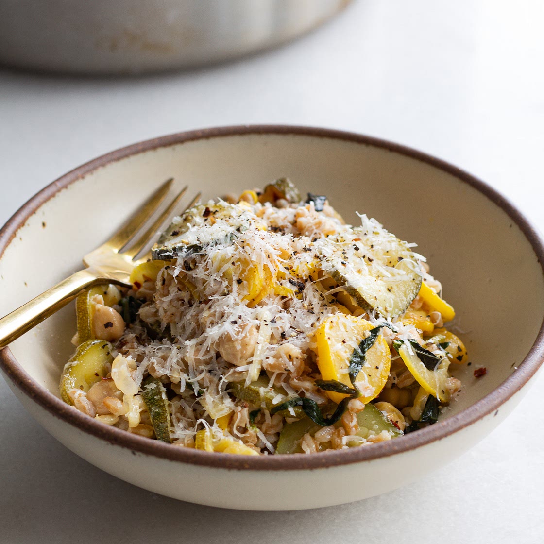Lemon Zucchini Farro Bowl