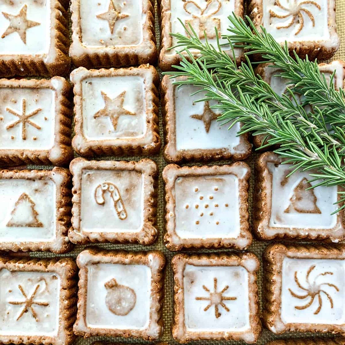 Soft Glazed Gingerbread Cookies