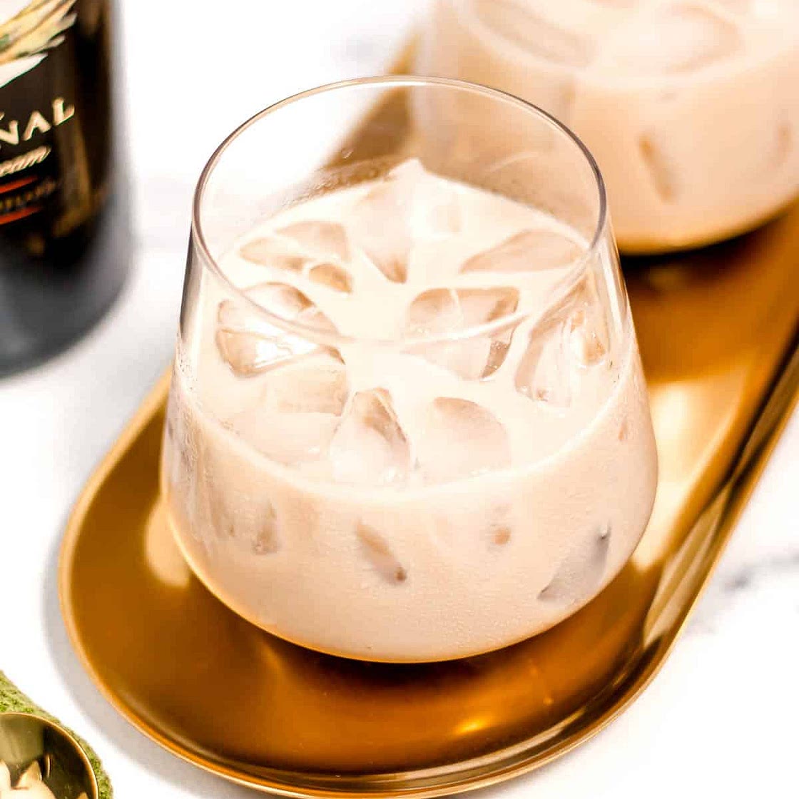 Baileys White Russian