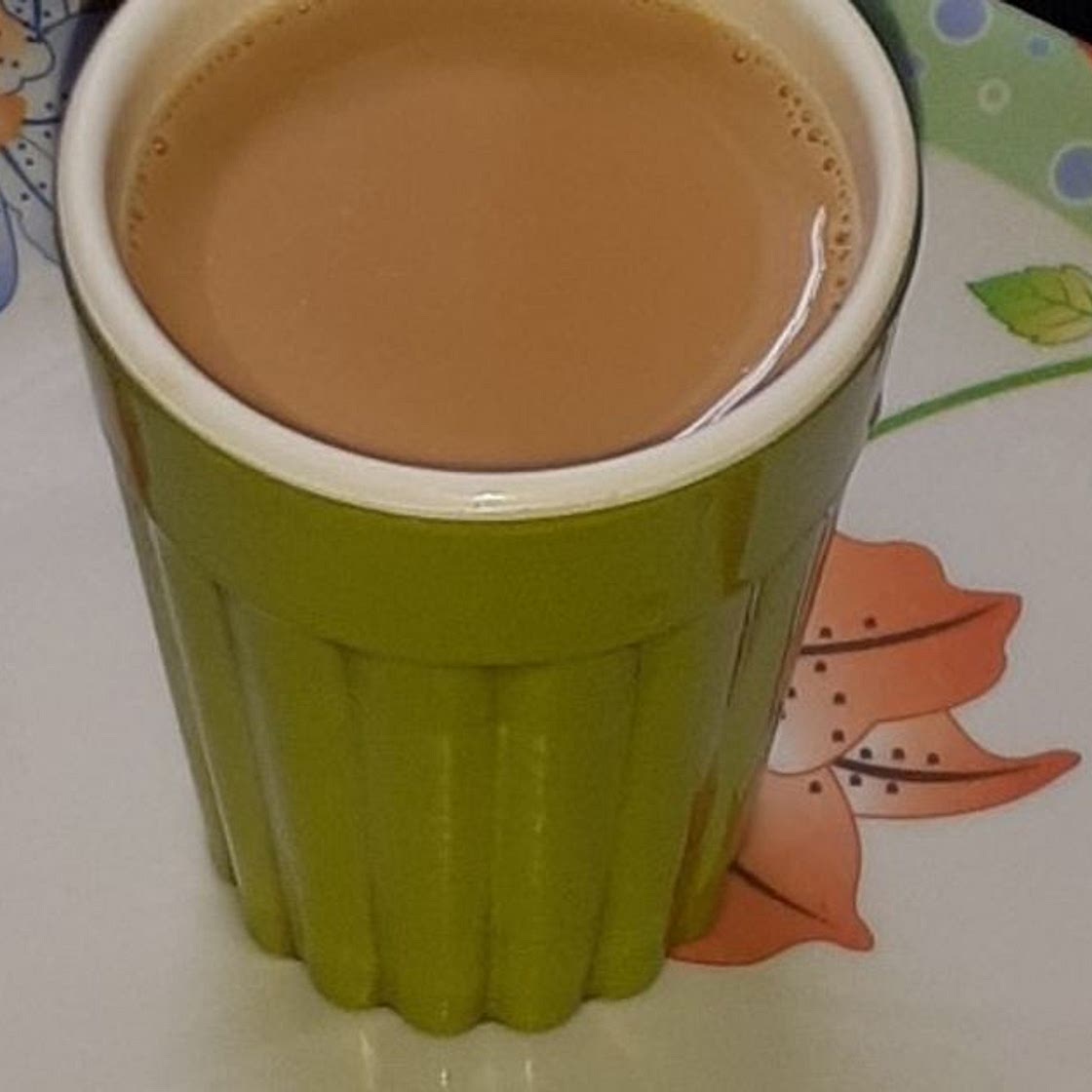 गरमा गरम चाय (Garma garam chai recipe in Hindi)