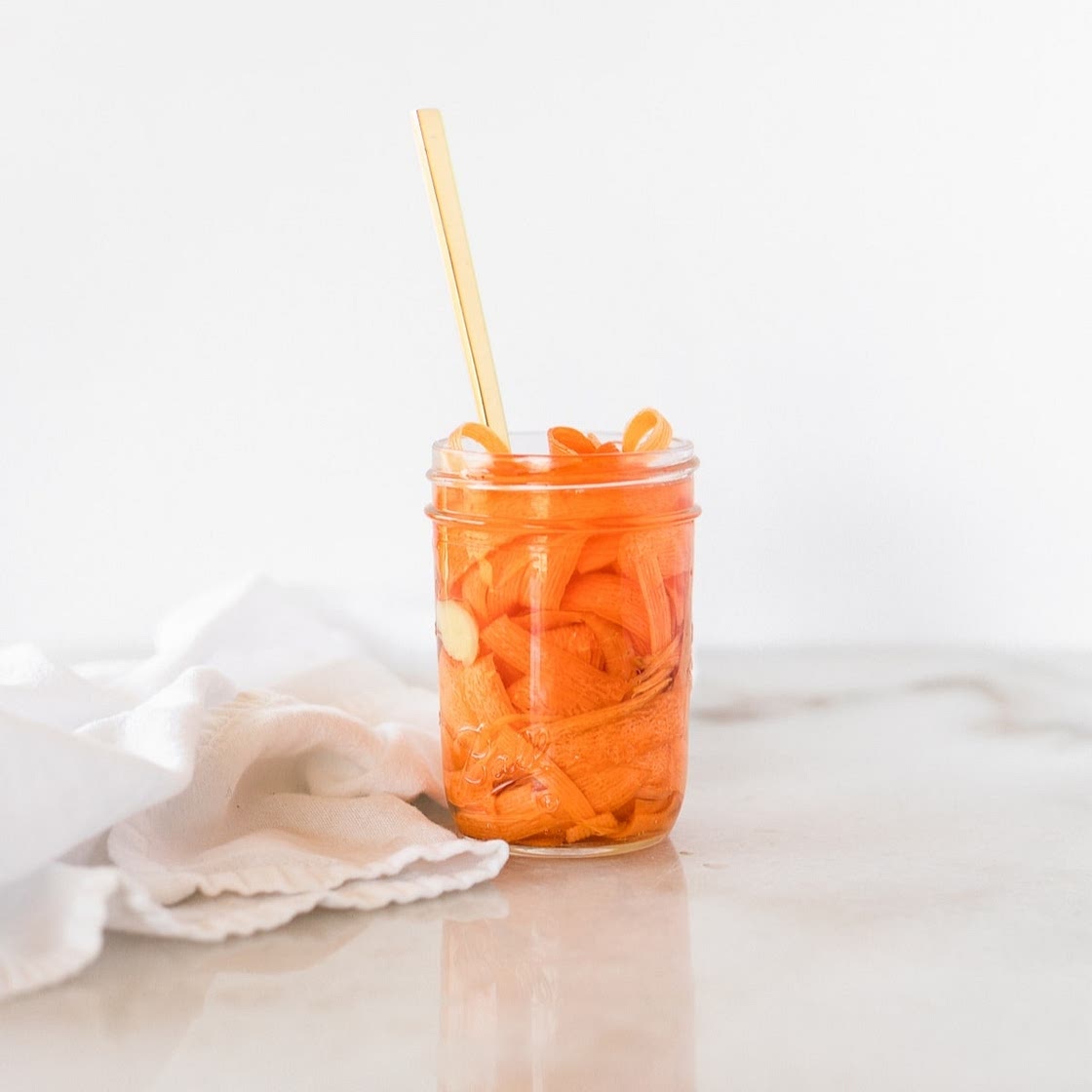 Asian Style Quick Pickled Carrots