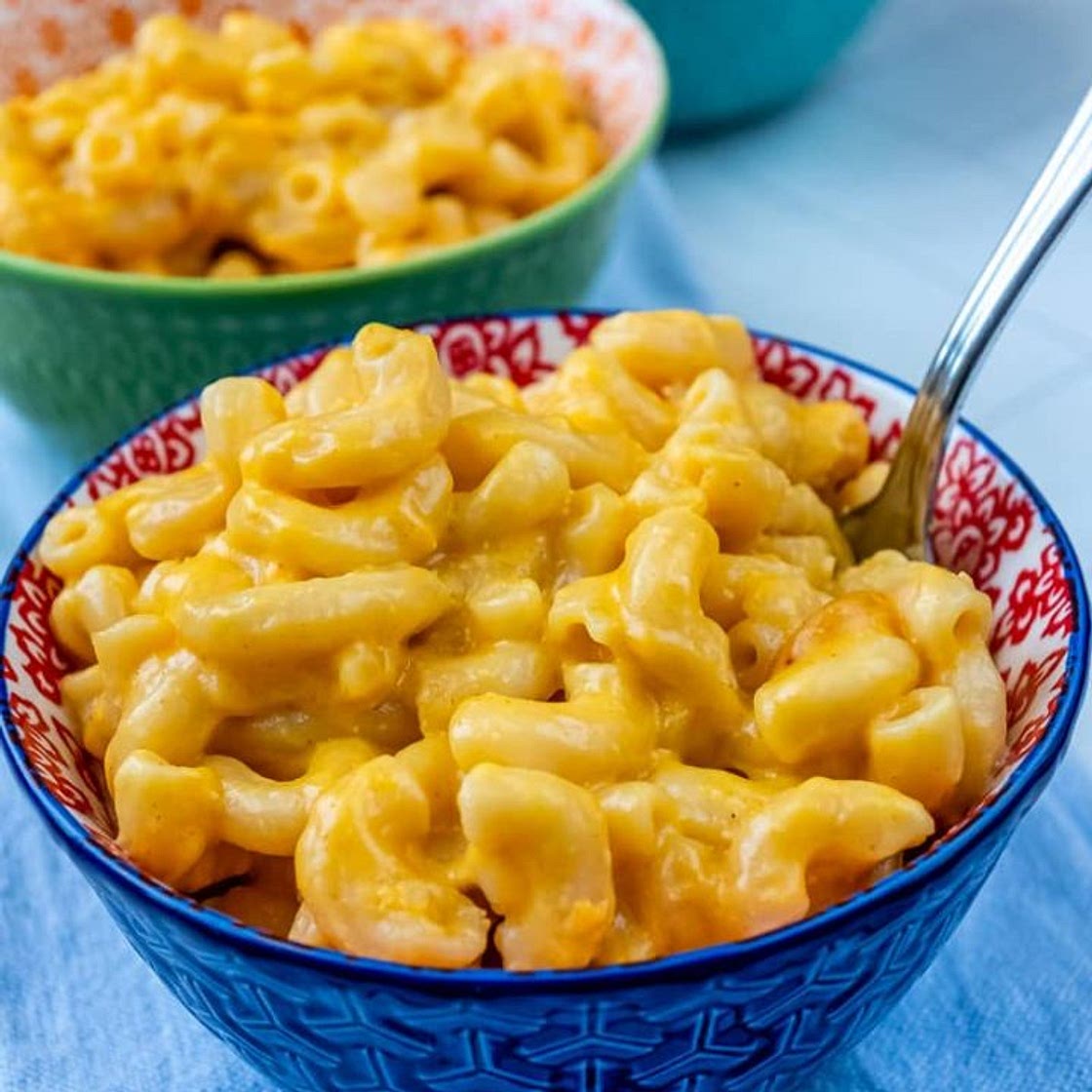 PAULA DEEN’S CROCK POT MAC AND CHEESE