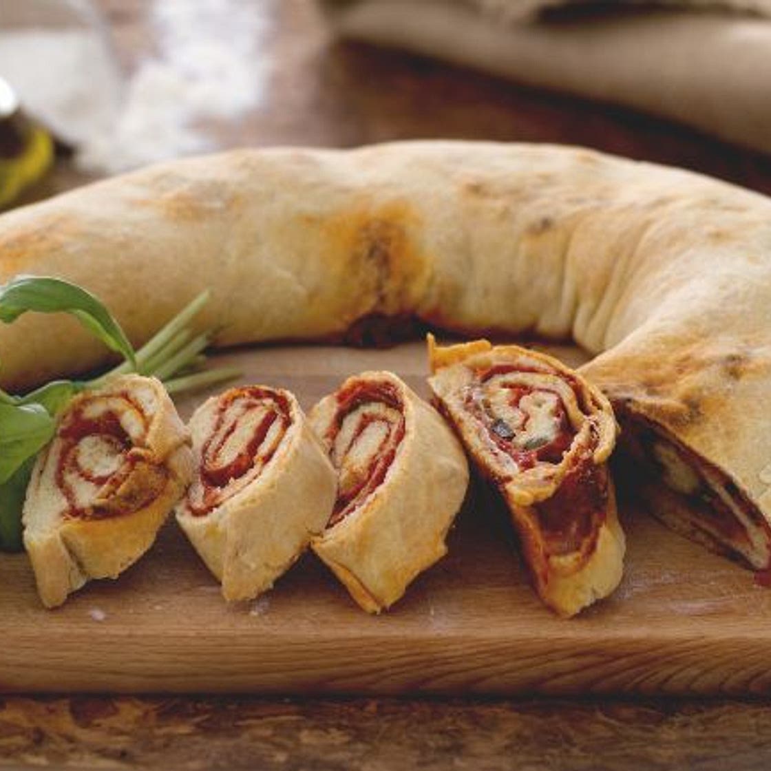 Pizza arrotolata (pizza Stromboli)