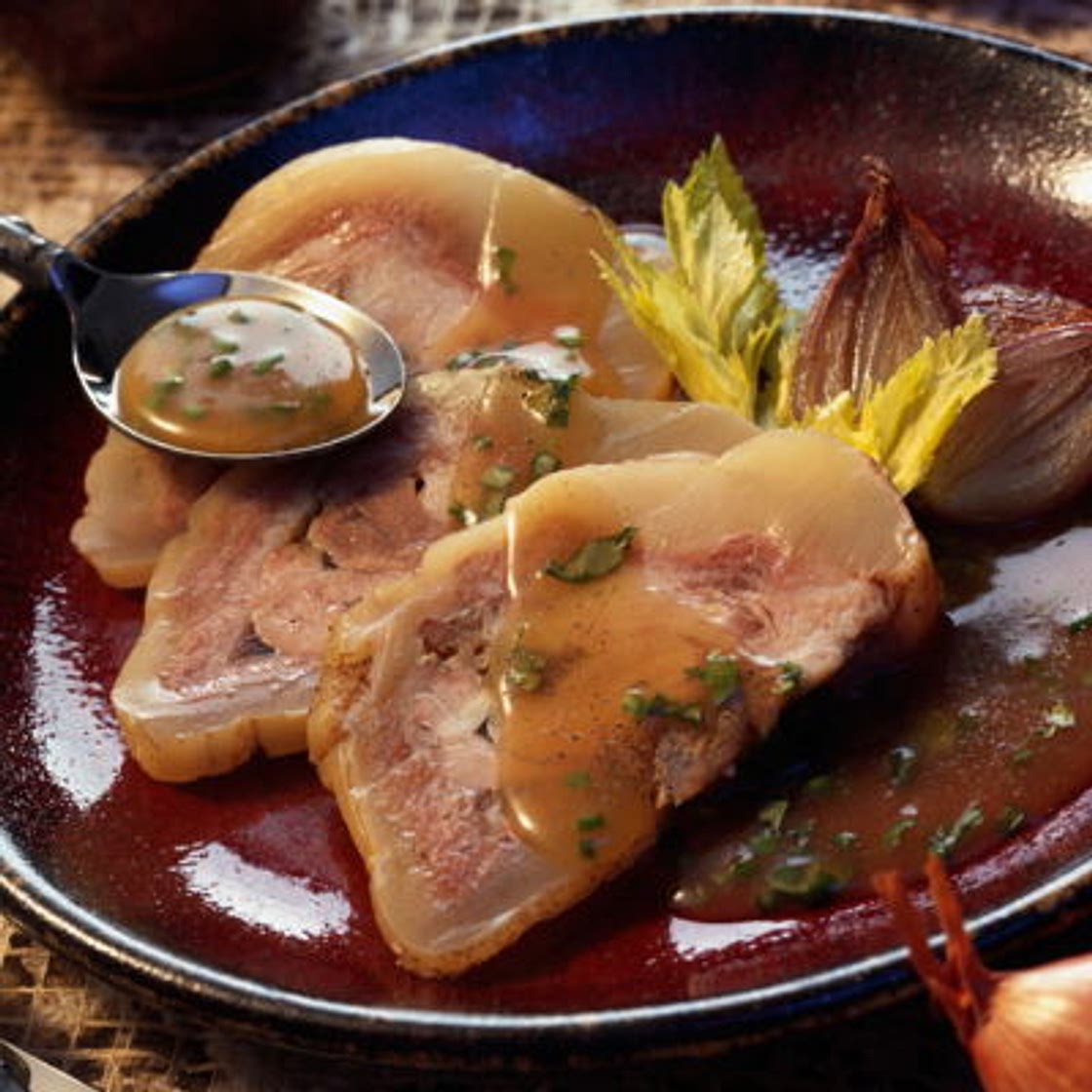 Tête de veau sauce ravigote