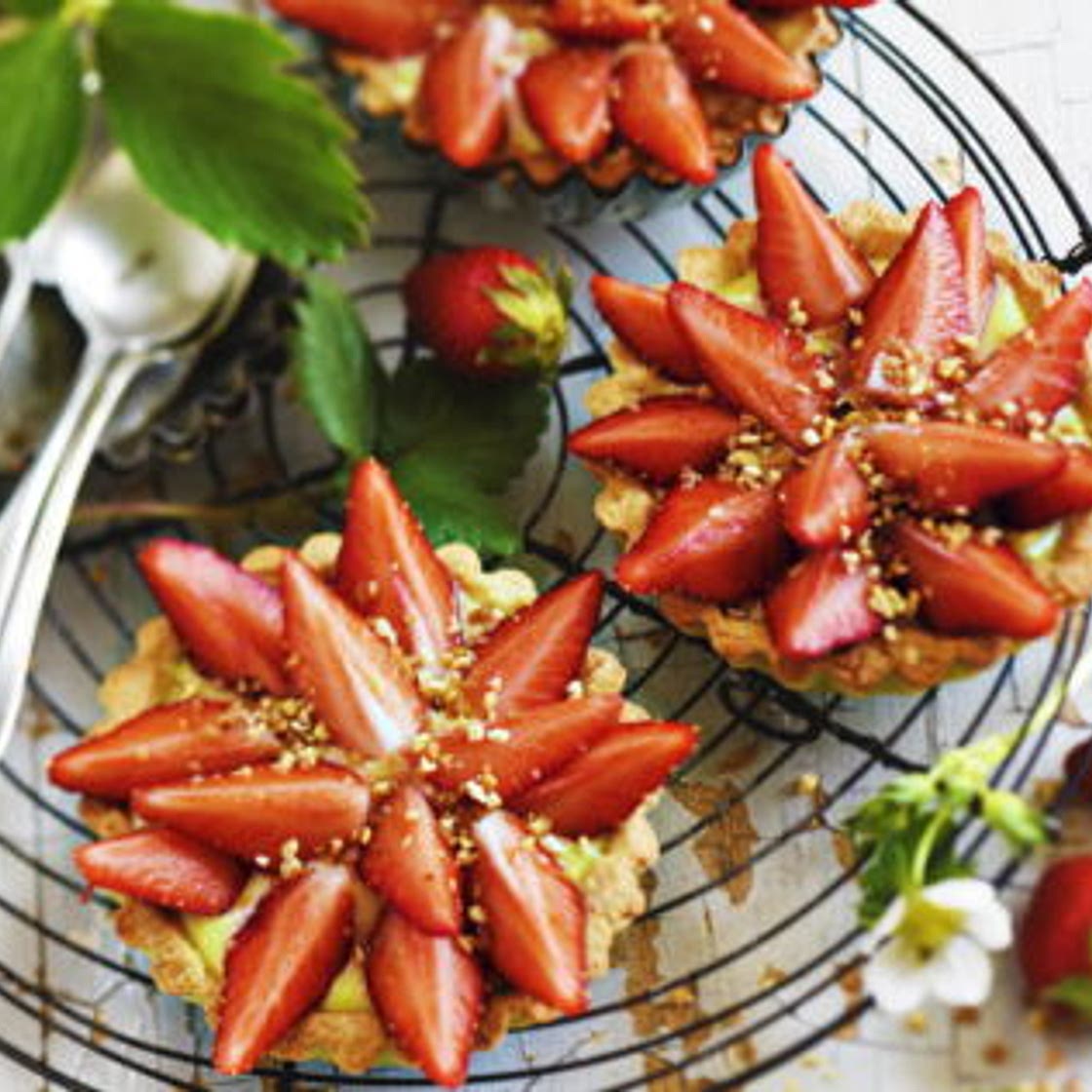 Tartelettes aux fraises, crème au safran