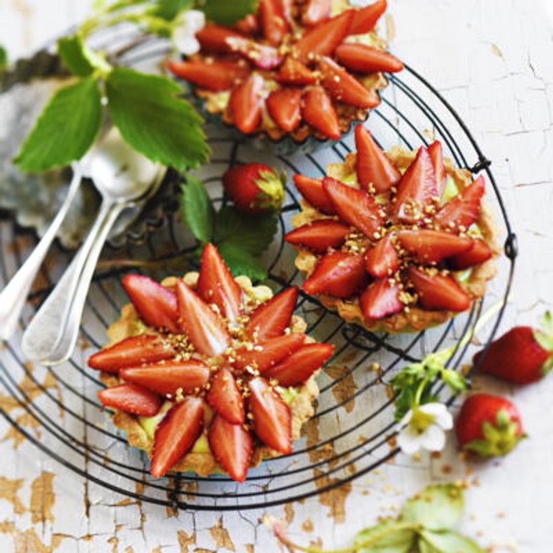 Tartelettes aux fraises, crème au safran
