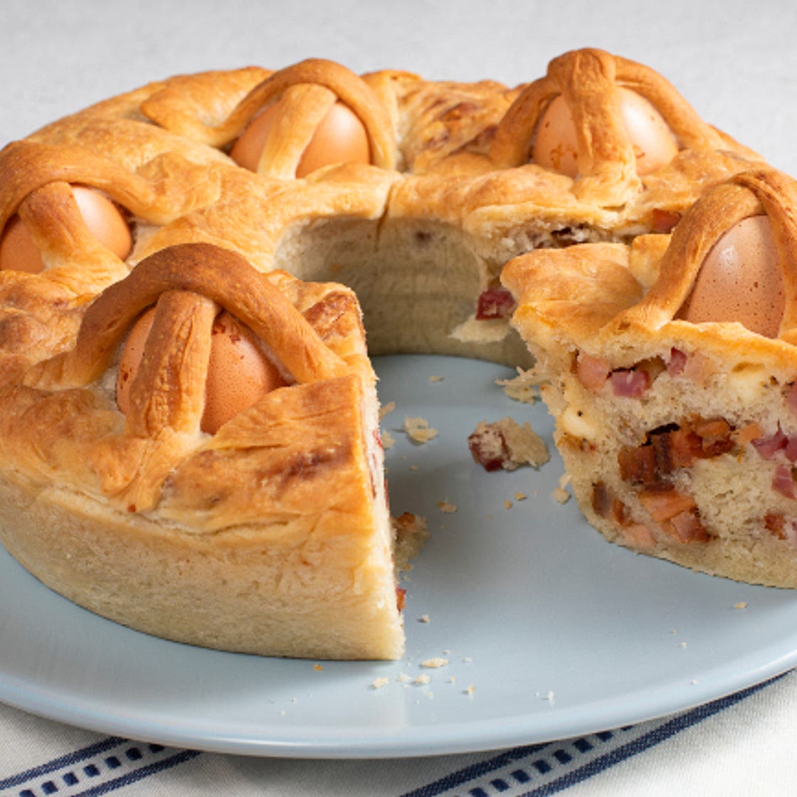 Casatiello napoletano