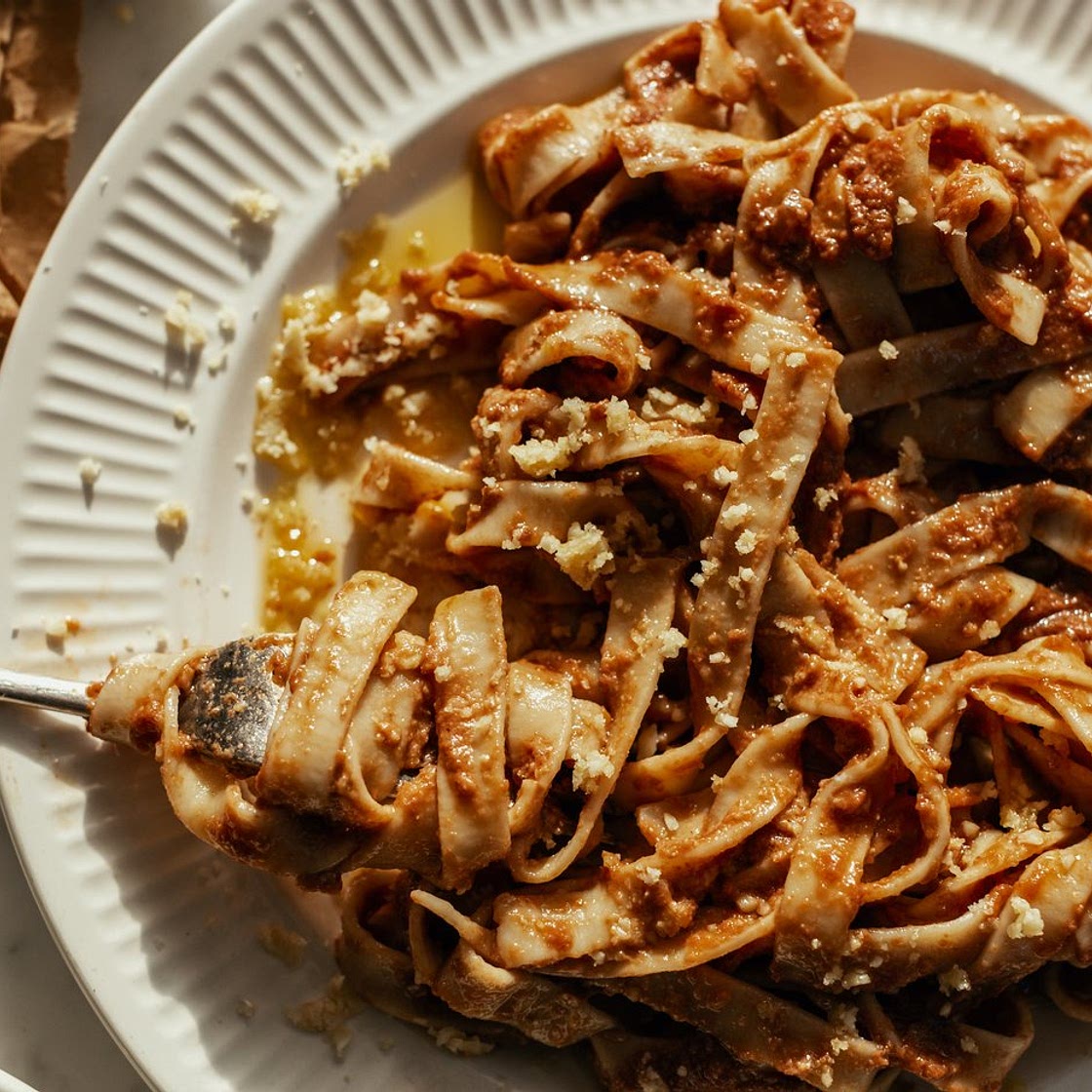 Vegan lentil bolognese pasta