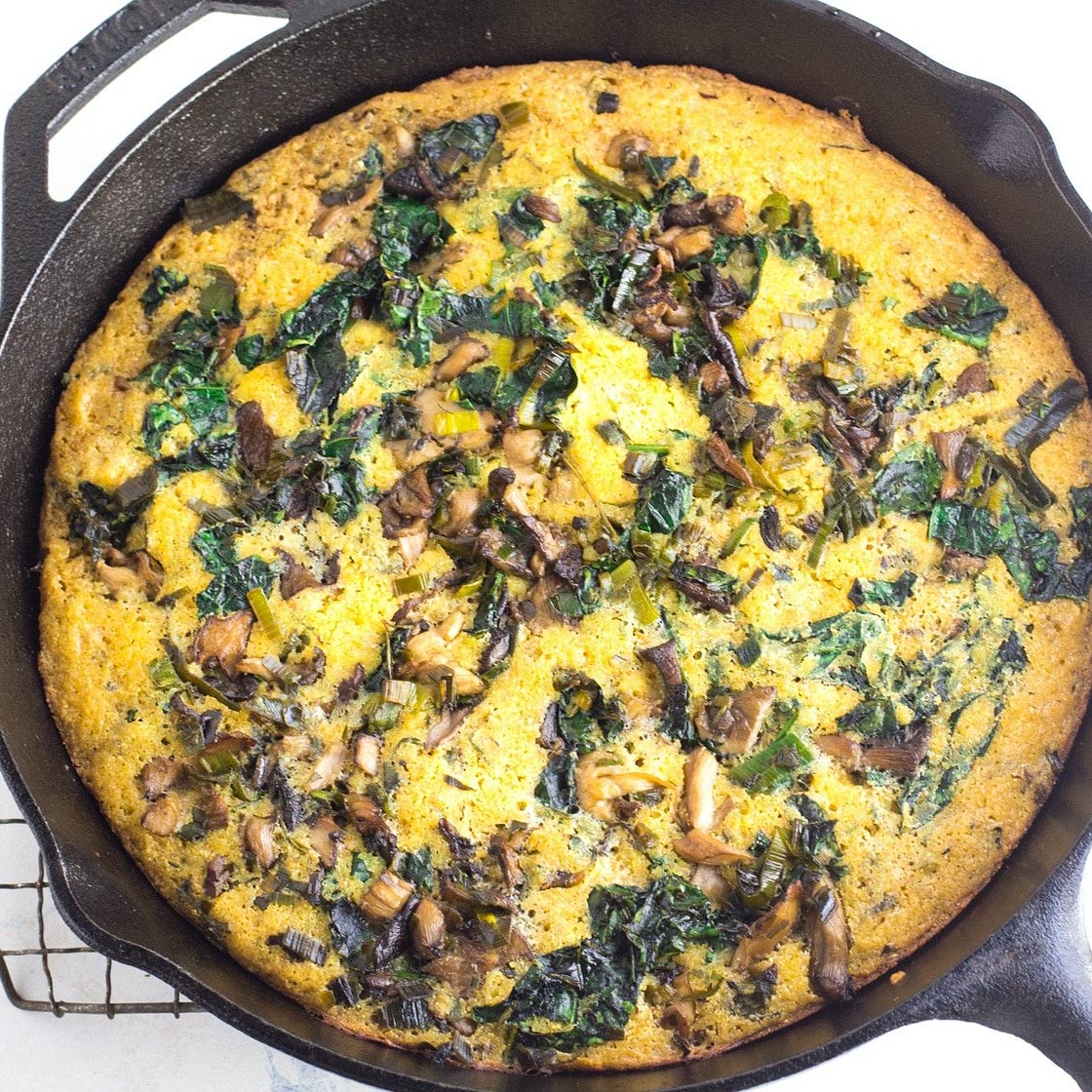 Skillet Low FODMAP Mushroom Kale Cornbread Stuffing