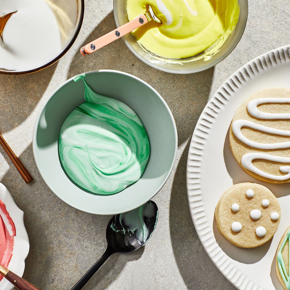 Easy Sugar Cookie Icing