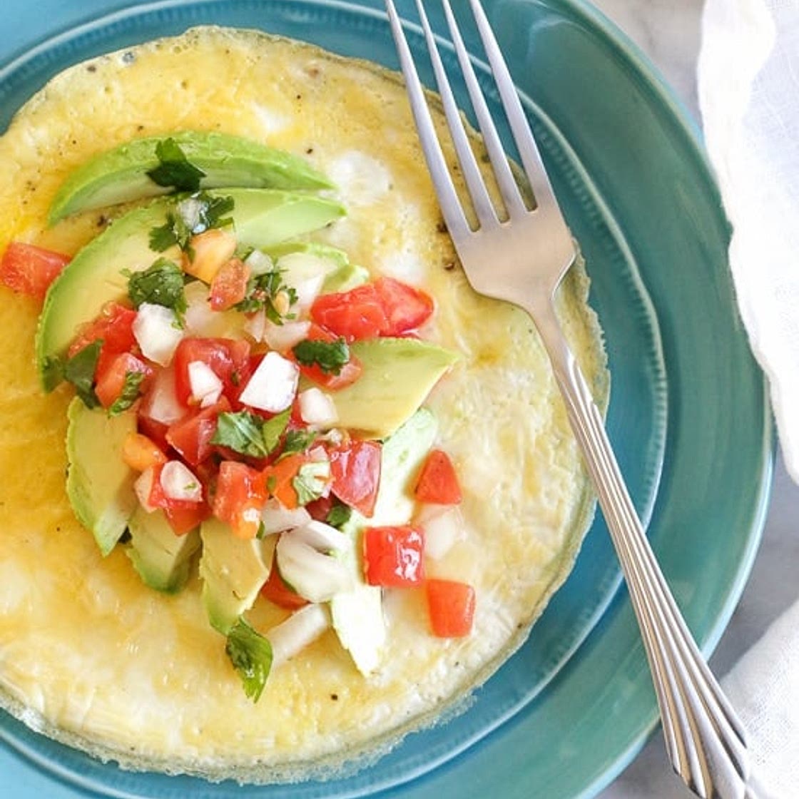 Open-Faced Omelet with Avocado and Pico de Gallo