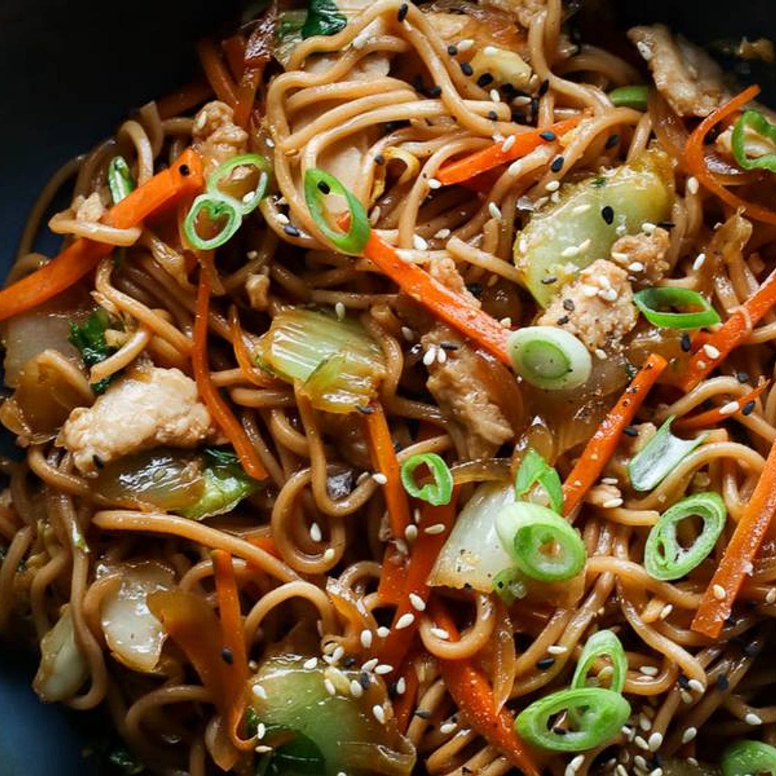 The Best Vegan Chow Mein