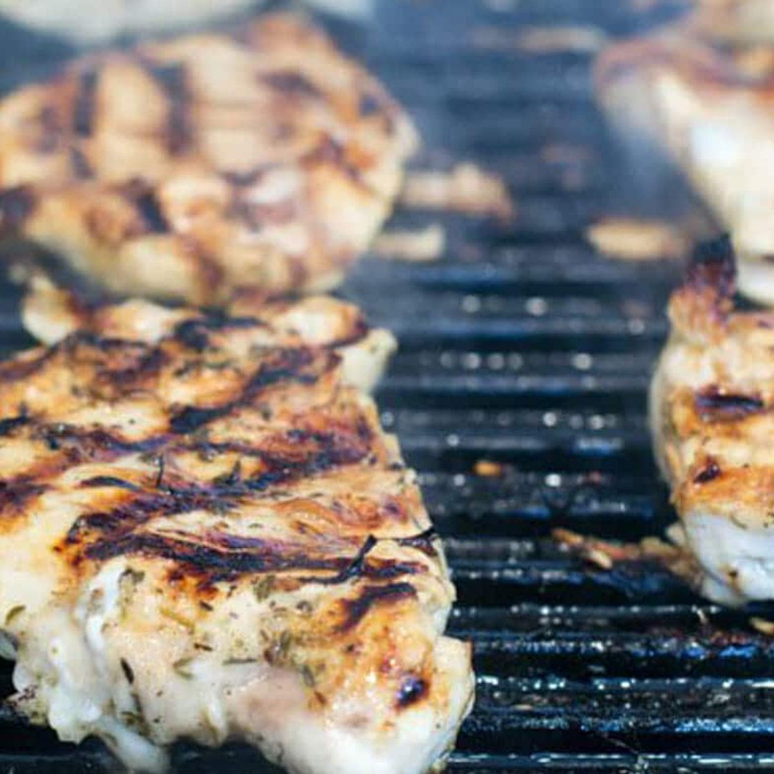 How To Grill Chicken Breasts That Are Sooo Juicy