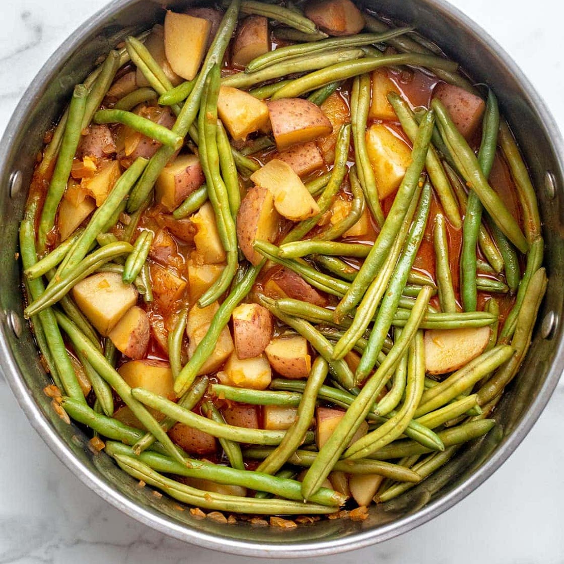 vegan southern green beans and potatoes