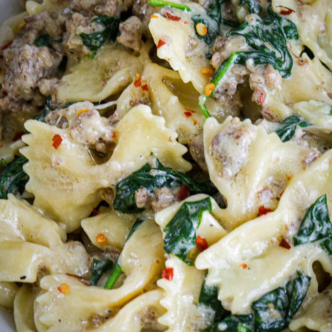 Instant Pot Sausage and Kale Pasta