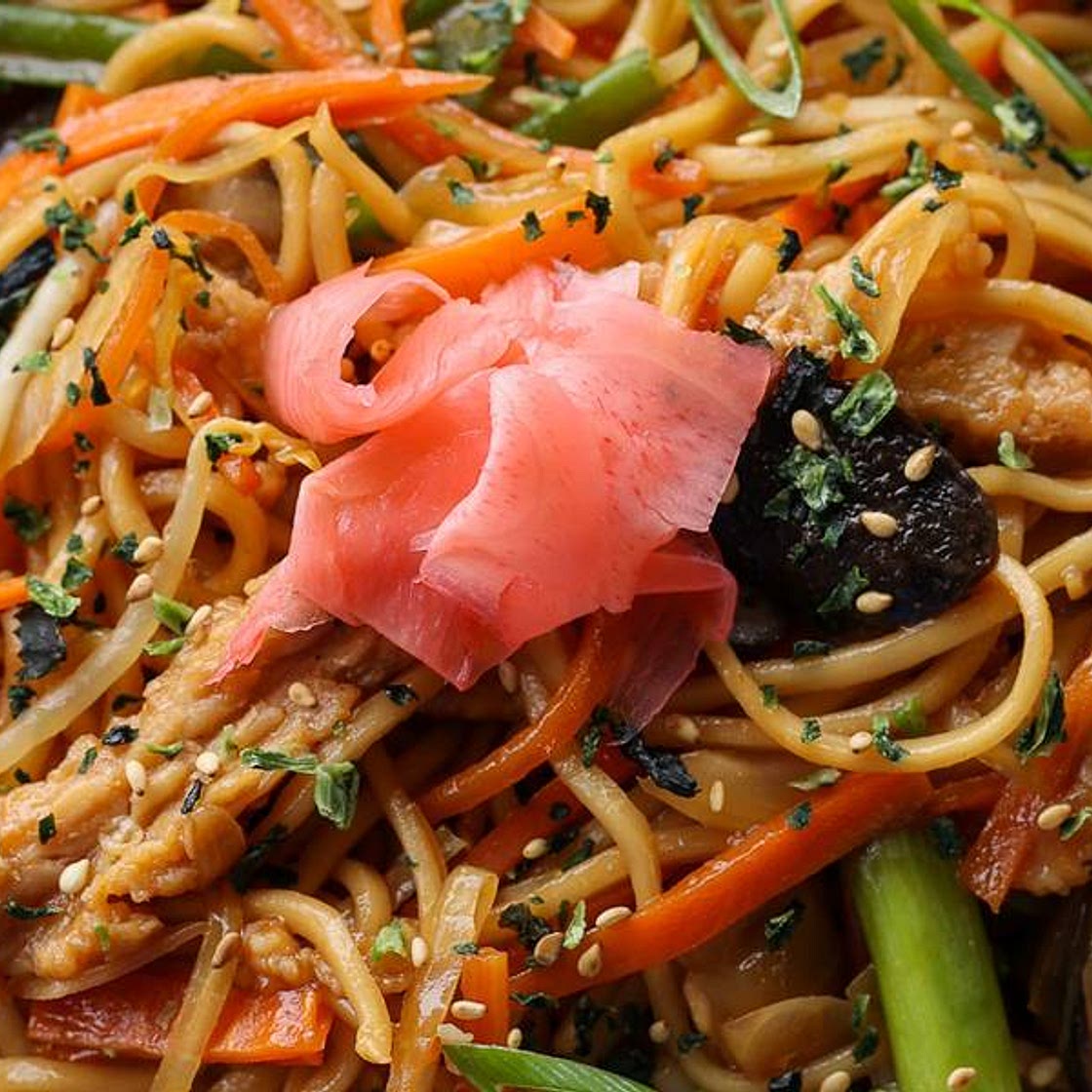 Vegan Yakisoba
