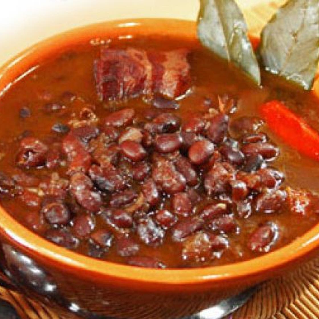 Zuppa di fagioli neri alla messicana