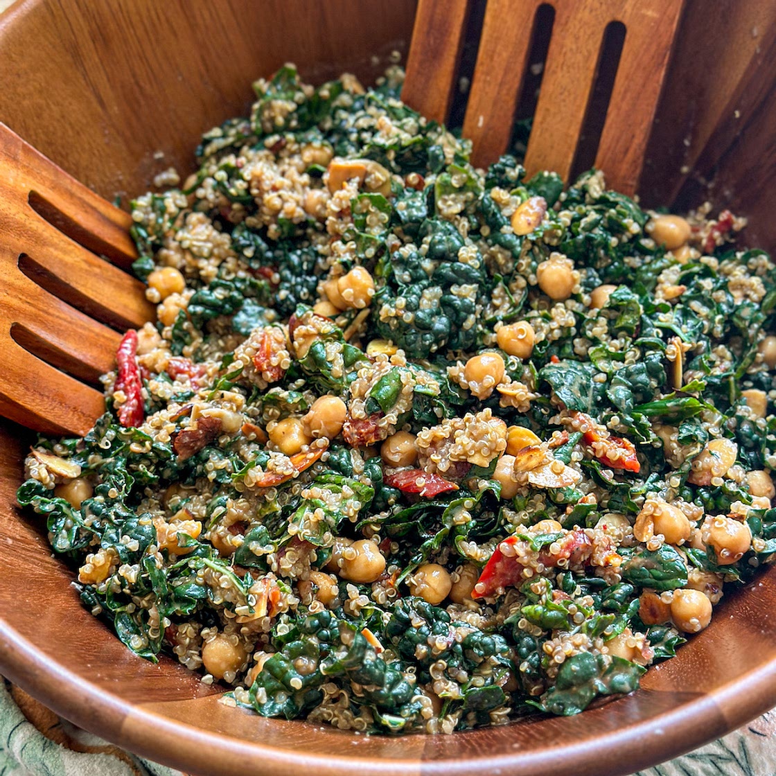 Kale Quinoa Salad with Sun Dried Tomatoes