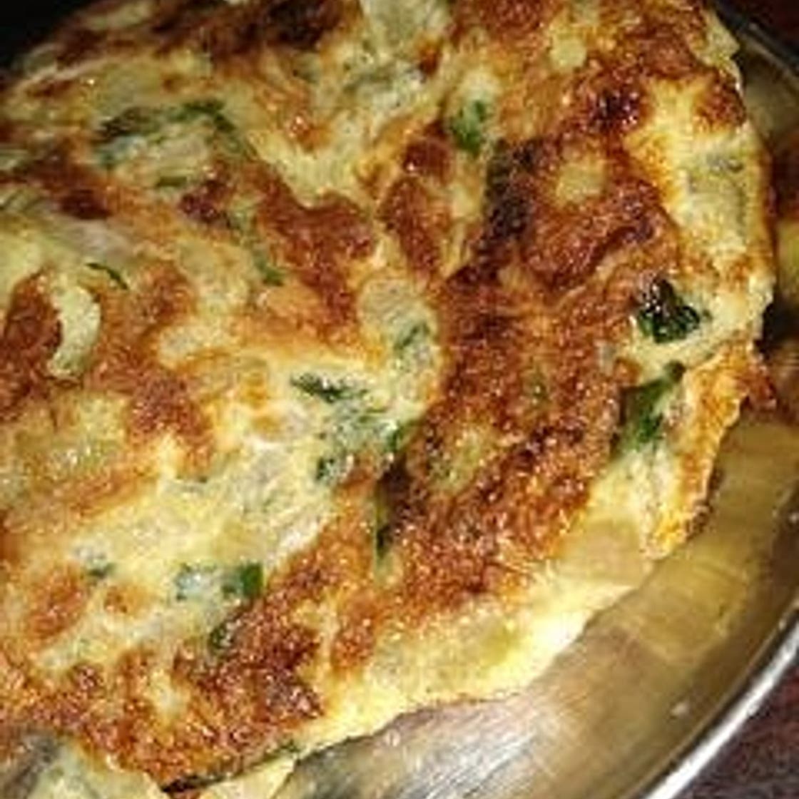 Onion omlette