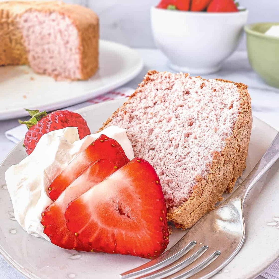 Strawberry Angel Food Cake