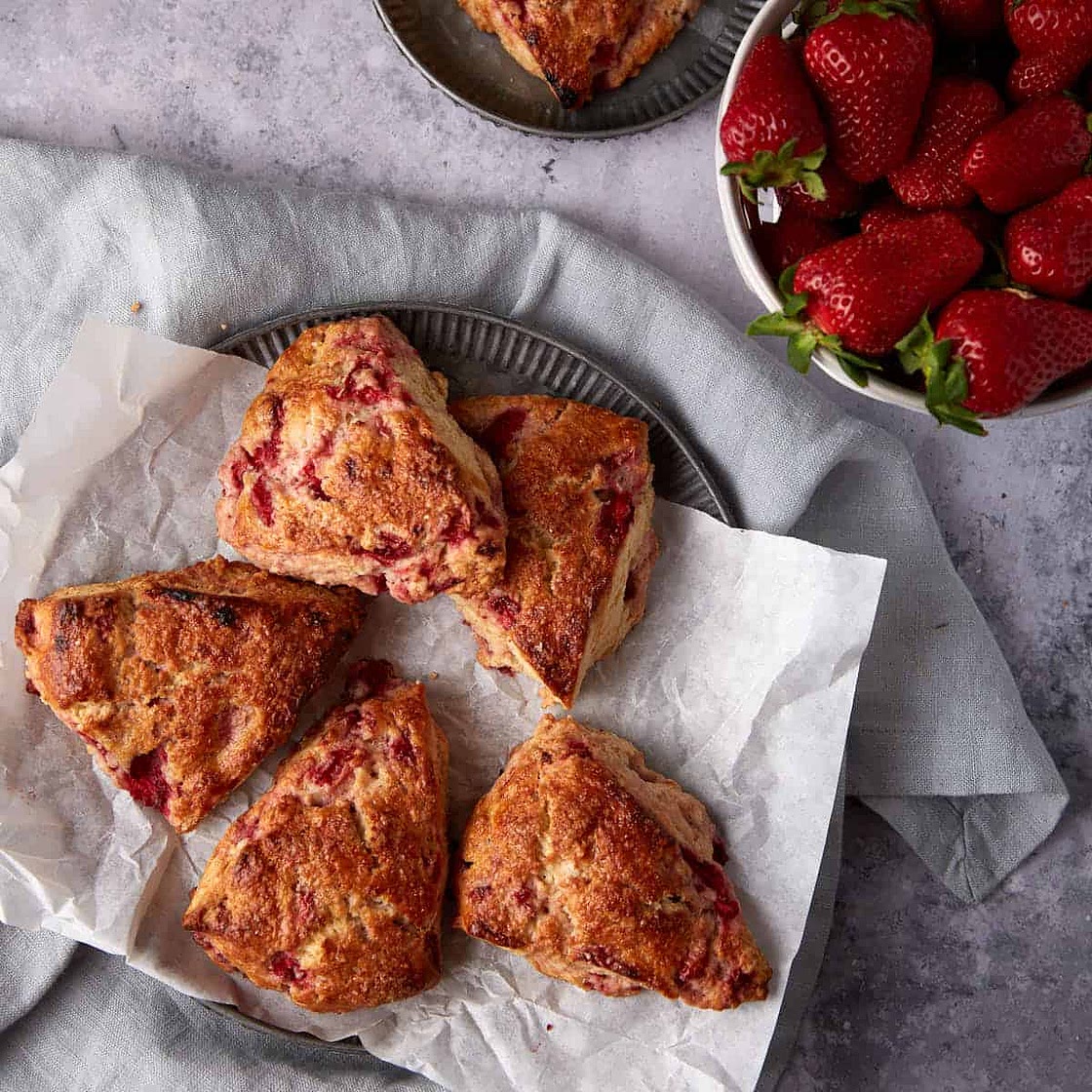 Strawberry Scones Recipe with Buttermilk