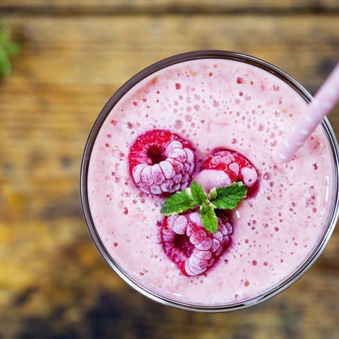 Berry Oatmeal Smoothie