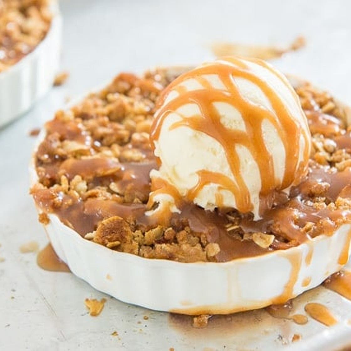Caramel Apple Crisp