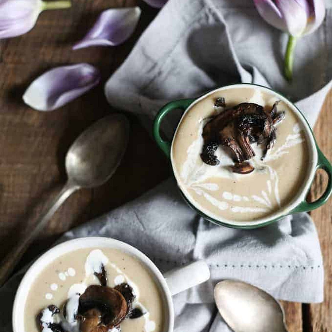 Belgian endive soup with caramelized mushrooms (V, GF)