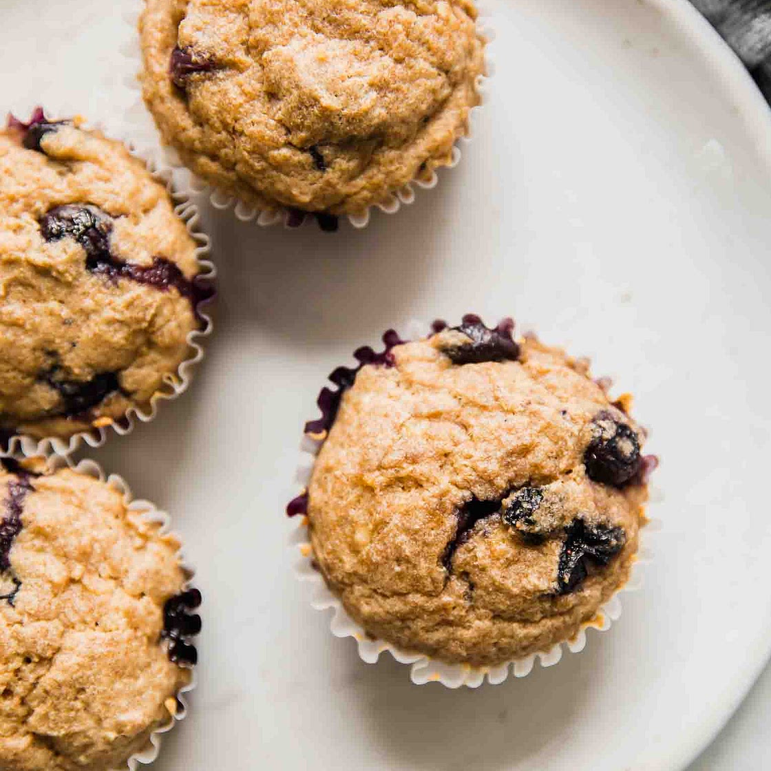 Easy Healthy Toddler Muffins (Blueberry & Banana)