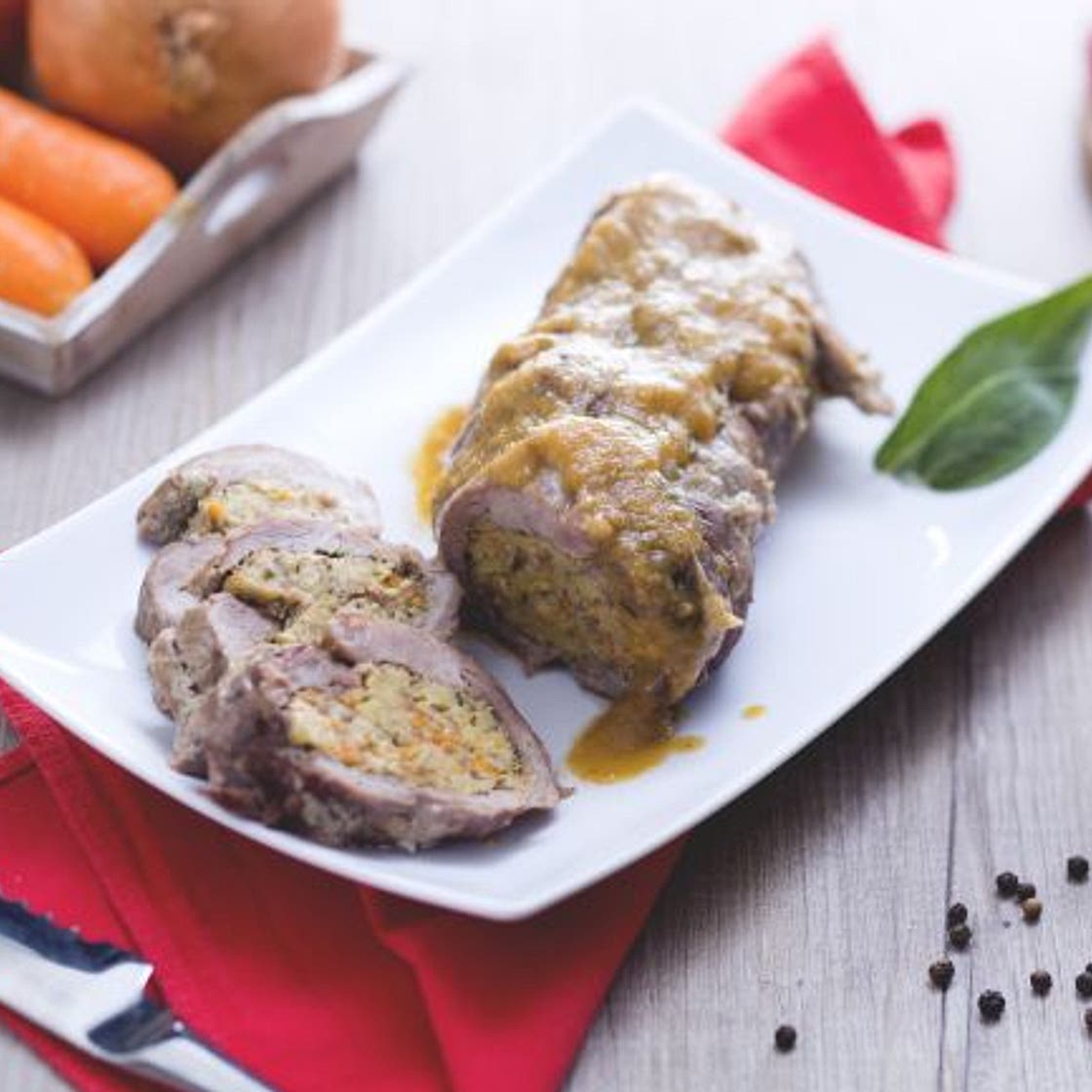 Spalla d'agnello farcita alla toscana