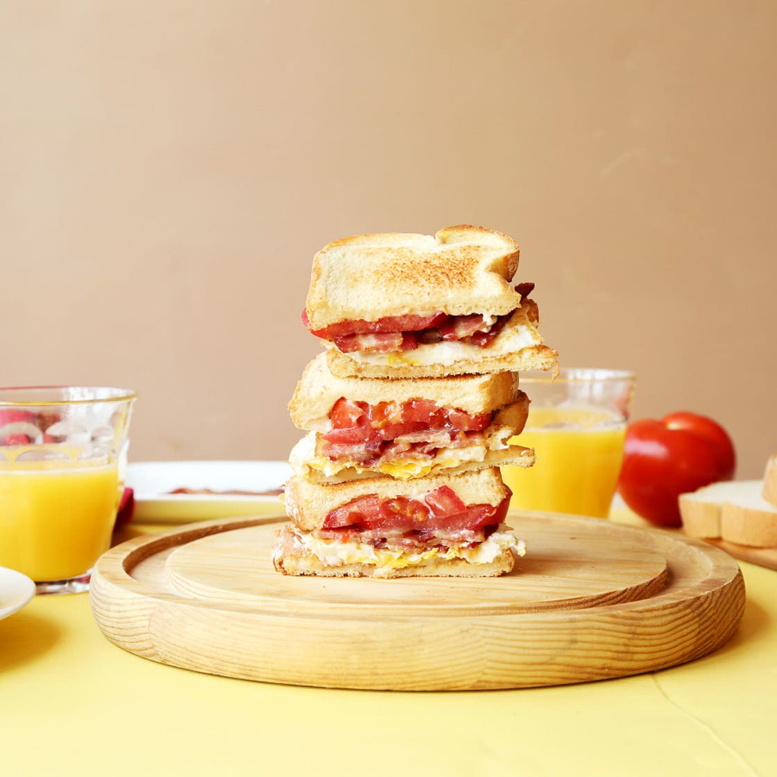 Bacon and Egg Sandwich