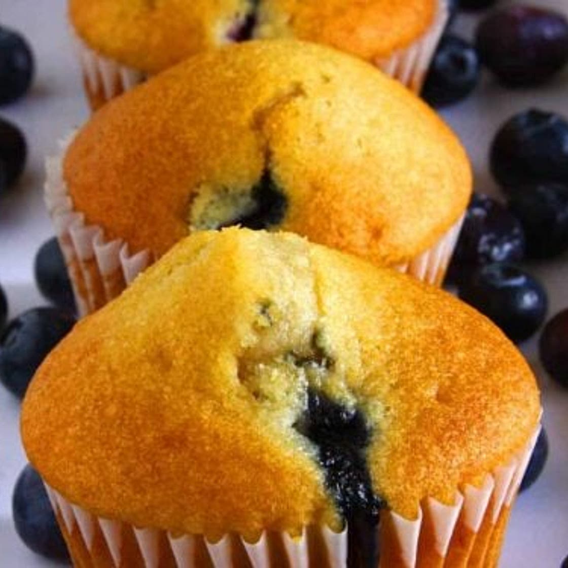 Eggless Blueberry Muffins