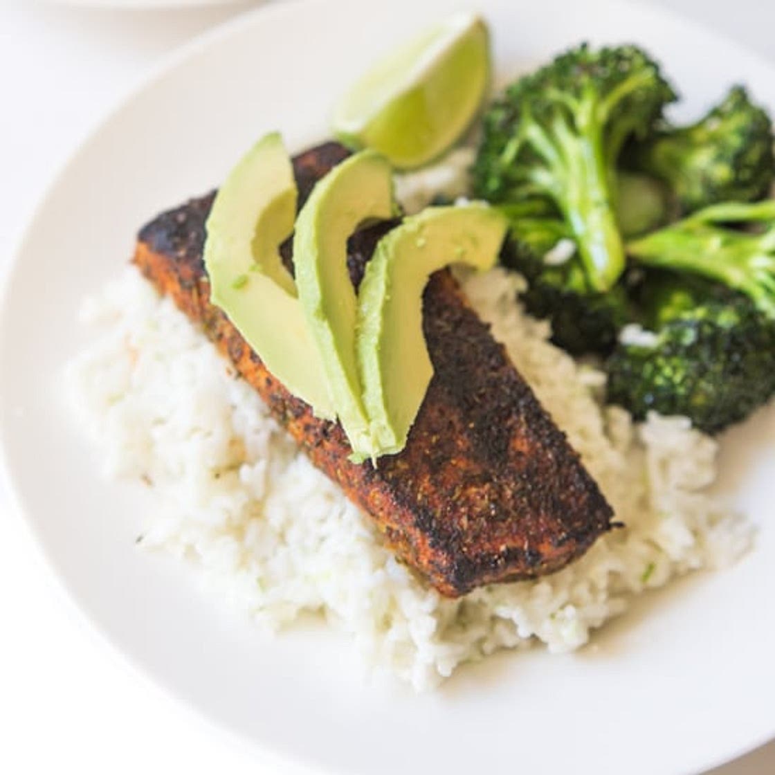 Blackened Mahi Mahi (Easy Cajun-Style Fish Recipe)