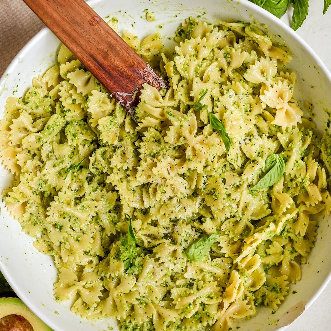 Avocado Pesto Pasta