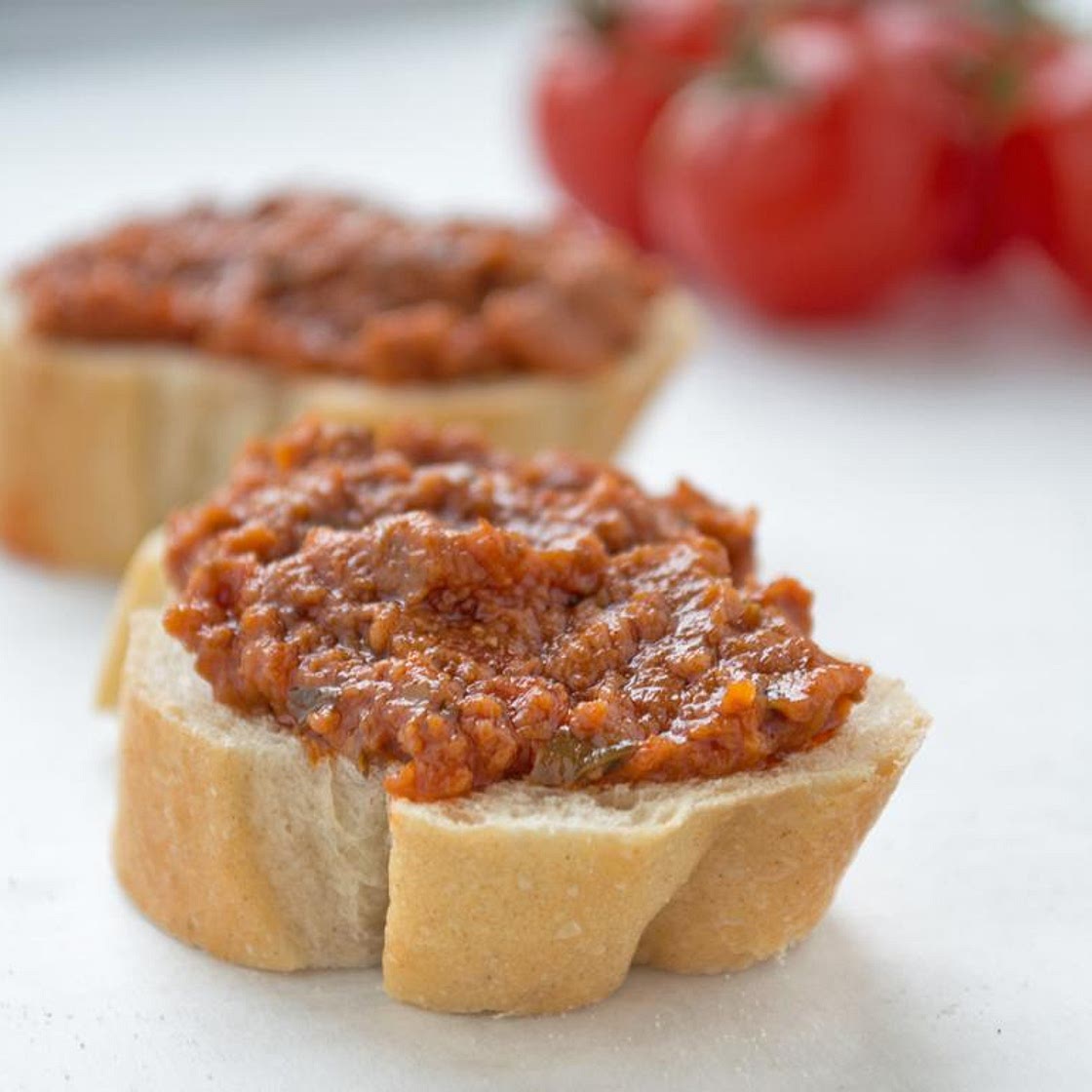 Würziger Tomatenaufstrich