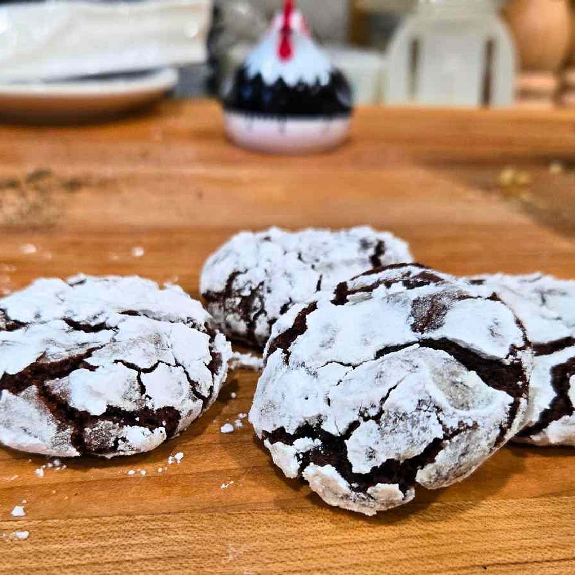 Chocolate Crinkle Cookies