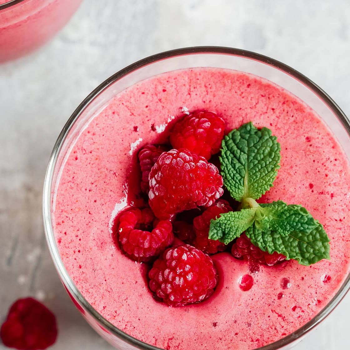 Low-Carb Raspberry Smoothie Recipe