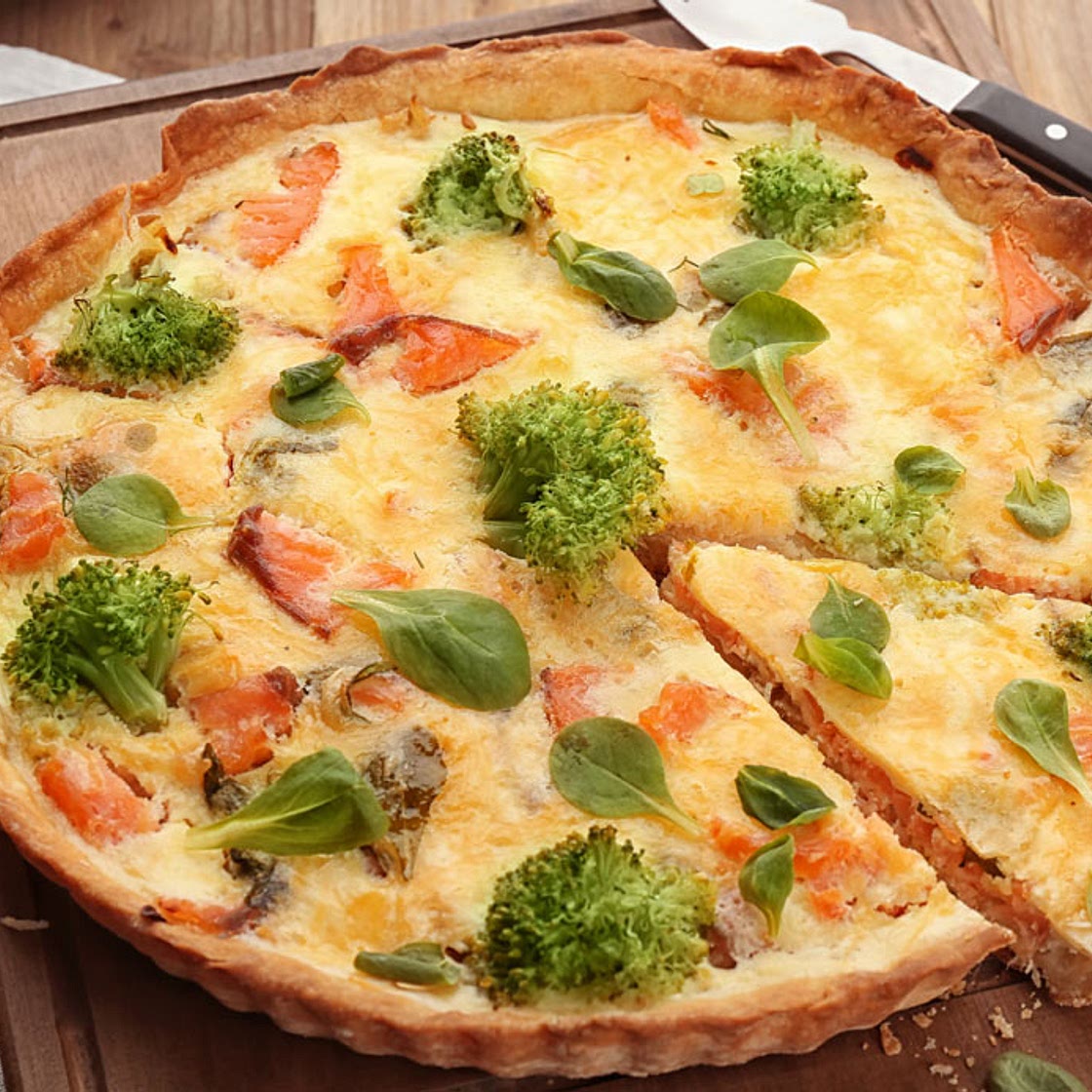 Quiche con broccoli e salmone