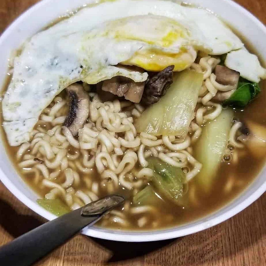 Easy Ramen Noodle Soup