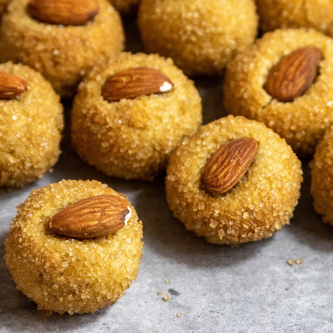 Apulian Almond Cookies