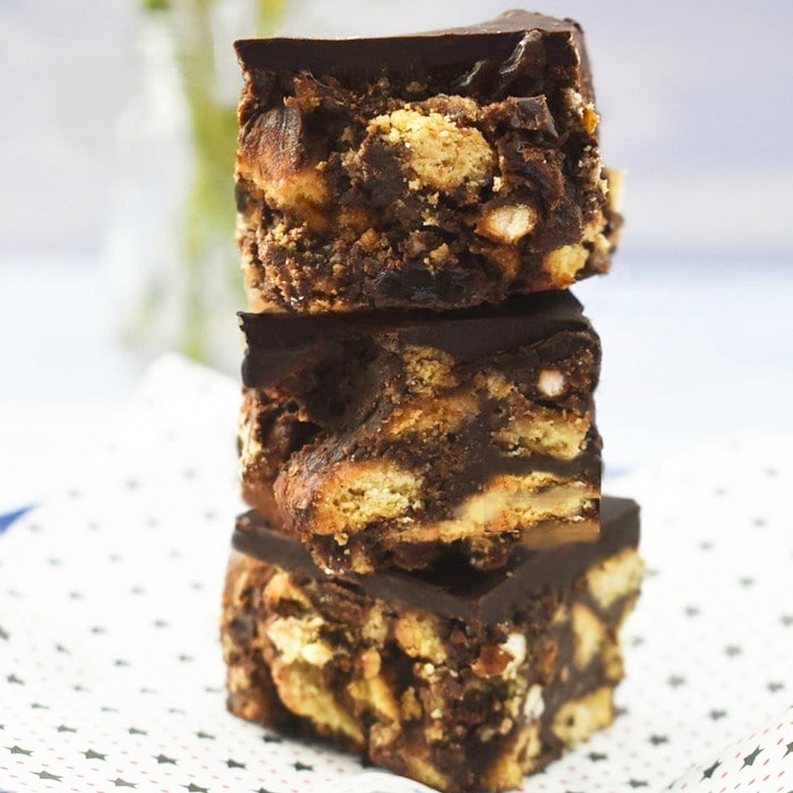 Vegan Chocolate Pretzel Tiffin