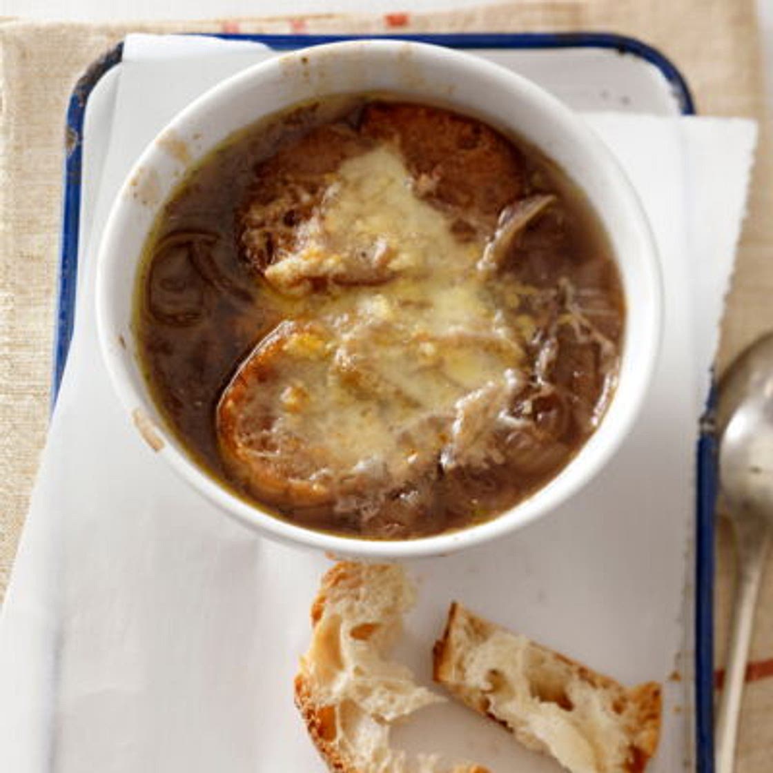 Soupe gratinée lyonnaise