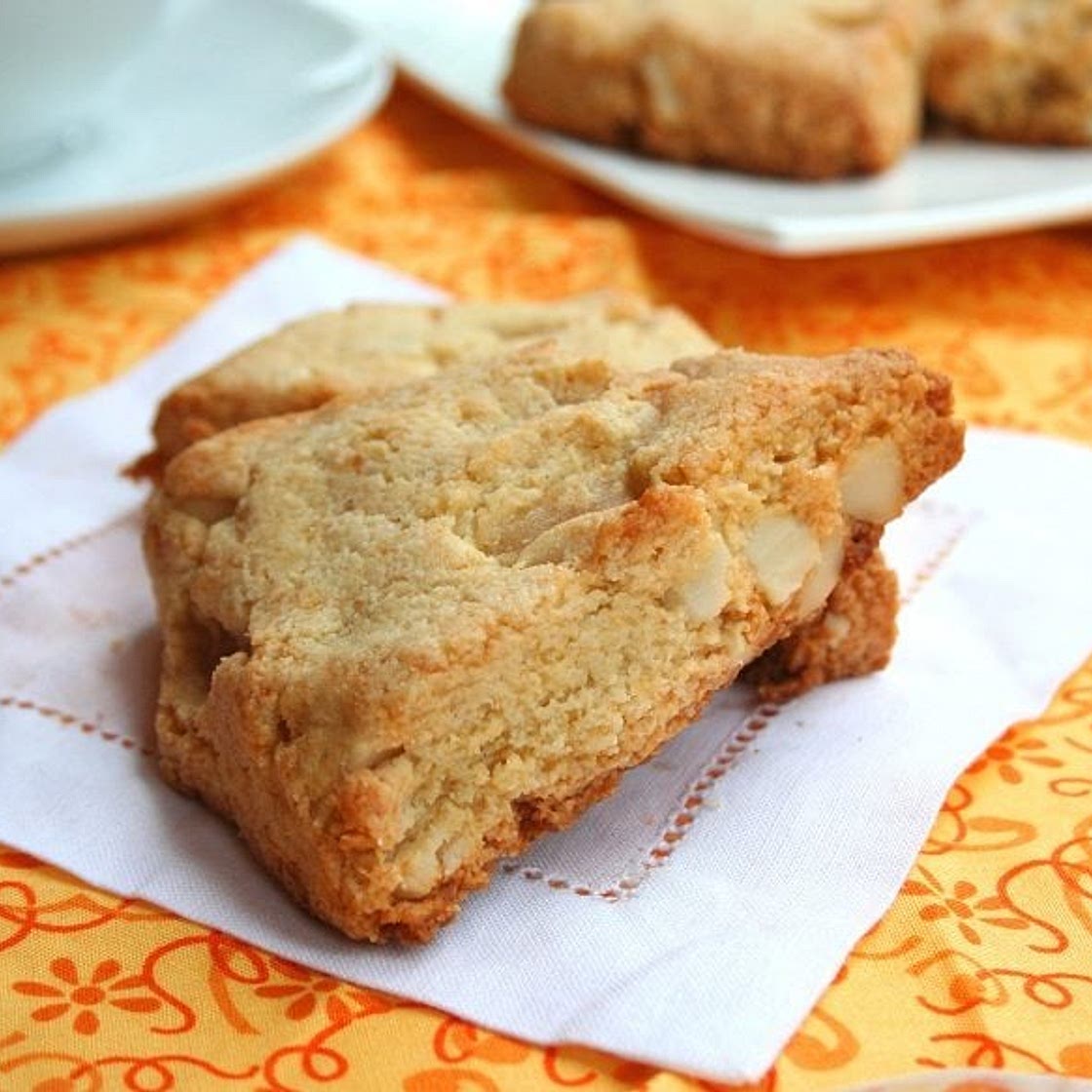 White Chocolate Macadamia Nut Scones
