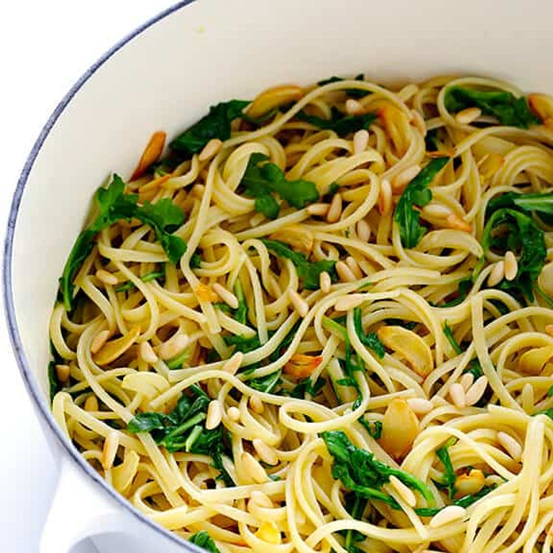 Linguini with Arugula, Garlic & Parmesan